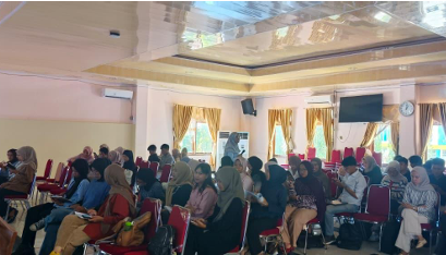 TOEFL Training Program to Strengthen English Proficiency of Pre-Service English Graduates